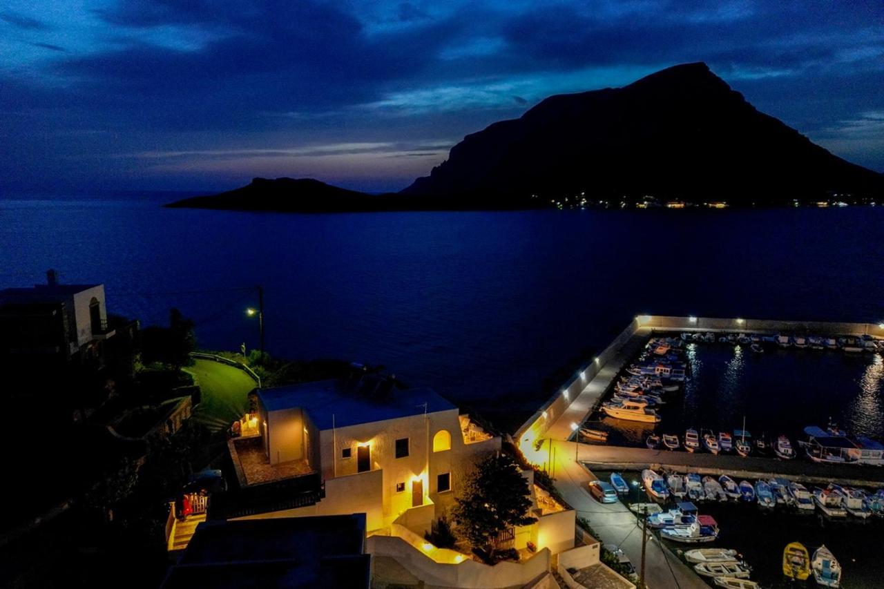 Pelagos Seafront Accommodation - Maria Myrties Eksteriør bilde