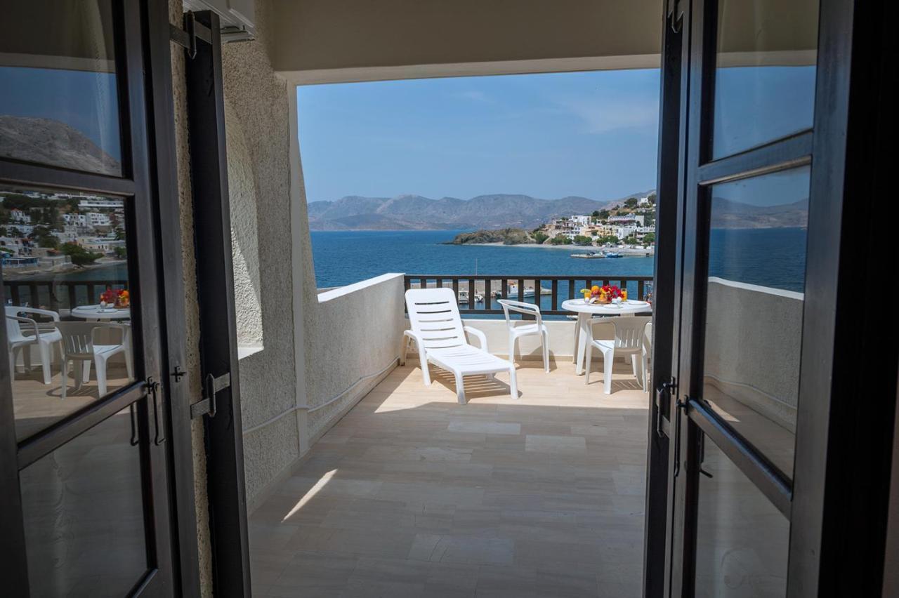 Pelagos Seafront Accommodation - Maria Myrties Eksteriør bilde