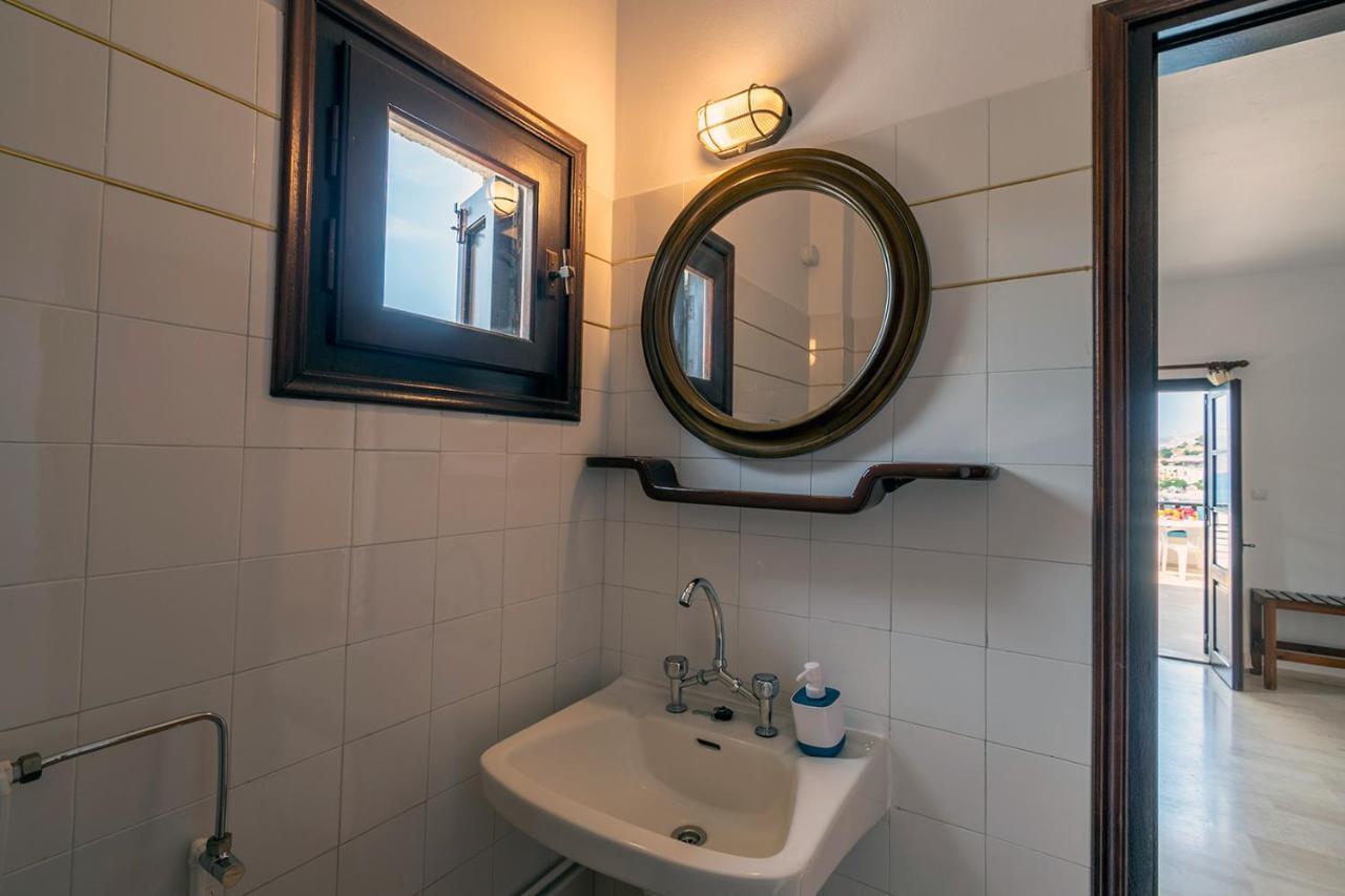 Pelagos Seafront Accommodation - Maria Myrties Eksteriør bilde