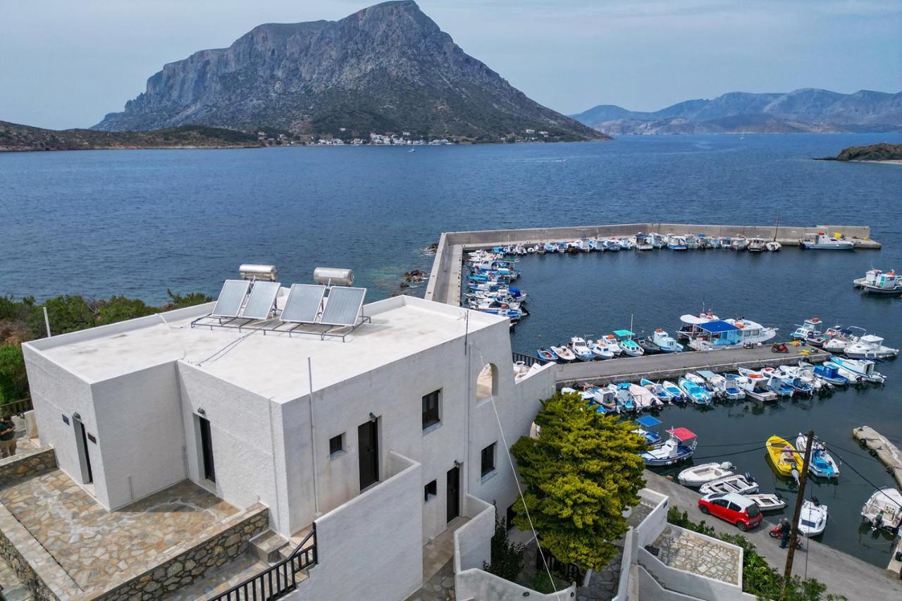 Pelagos Seafront Accommodation - Maria Myrties Eksteriør bilde